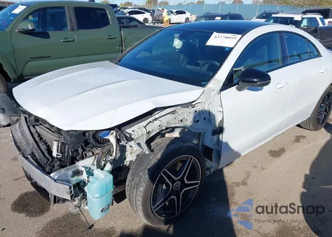 2020 Mercedes-Benz Cla 250 z USA, uszkodzony, nr VIN WDD5J4GB2LN077550